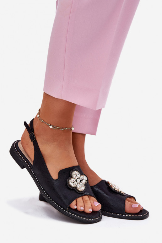 Damensandalen mit breiten Absätzen Mit Dekorationen Detalem S.Barski KV51-080 schZuarze Farbe