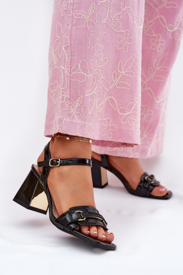 Haut Lackierte Sandalen für Damen mit Absätzen schZuarze Farbe Mevonelle 2