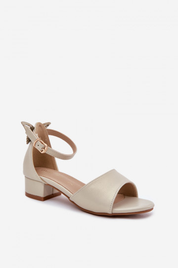 avec éclat des sandales Puéril Sur un talon bas couleur dorée Ainare