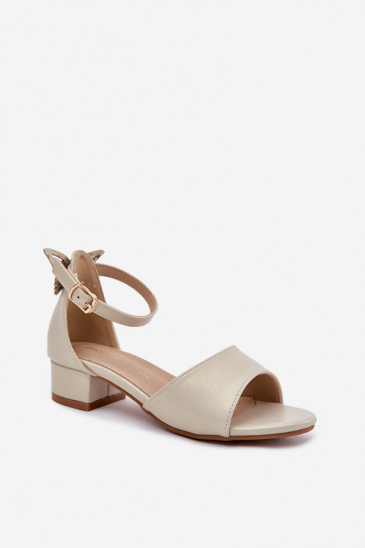 avec éclat des sandales Puéril Sur un talon bas couleur dorée Ainare