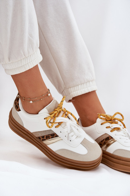 Chaussures modèle baskets Féminin avec une plateforme Z PodÀójnym Laçagem avec des motifs en fourrure de léopard couleur blanche