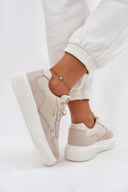 Peau Chaussures modèle baskets Féminin avec une plateforme beige Velarria
