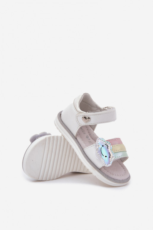 Sandales pour enfants avec attaches adhésives couleur blanche Orailla Sandales pour enfants avec attaches adhésives couleur blanche Orailla
