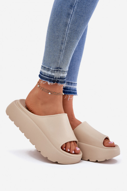 LichtgeInicht pantoffels Damespantoffels met platform beige Xalvania
