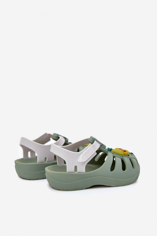 sandalen Kinderen met zelfklevende bevestigingsmiddelen OInoce 83615 Ipanema Summer XIV Baby groene kleur sandalen Kinderen met zelfklevende bevestigingsmiddelen OInoce 83615 Ipanema Summer XIV Baby groene kleur