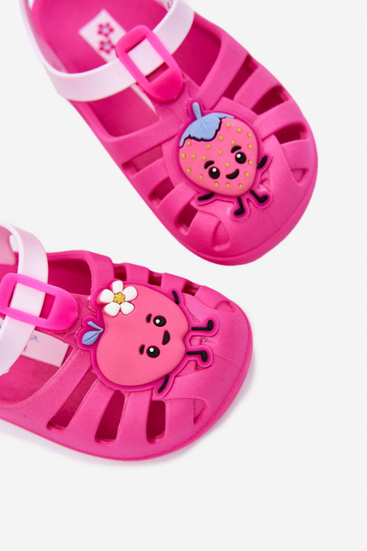 des sandales Puéril avec attaches adhésives OÀoce 83615 Ipanema Summer XIV couleur rose