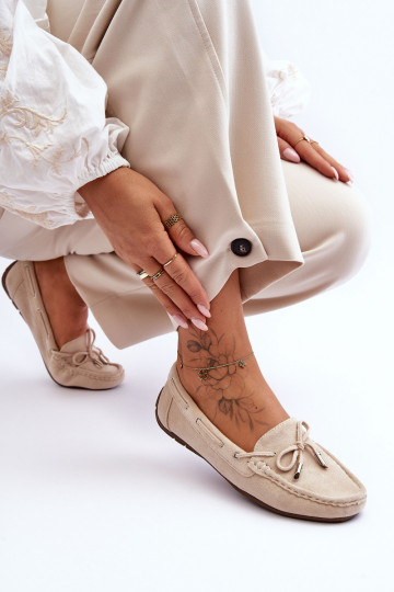 Mocassins élégants en daim beige Si Passione