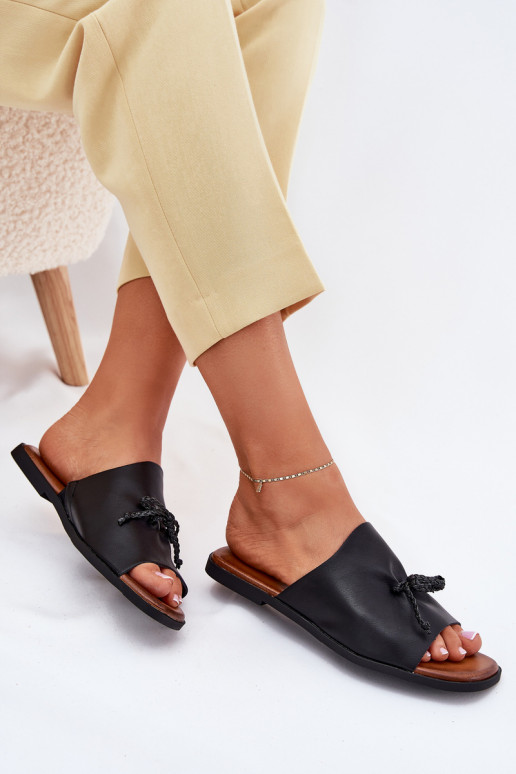 Damespantoffels met brede hakken Met sierlijk INiązaniem zInart Norela Damespantoffels met brede hakken Met sierlijk INiązaniem zInart Norela