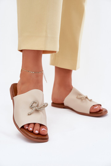 Pantoufles pour femmes avec des talons larges Avec des décorations DANSiązaniem beige Norela