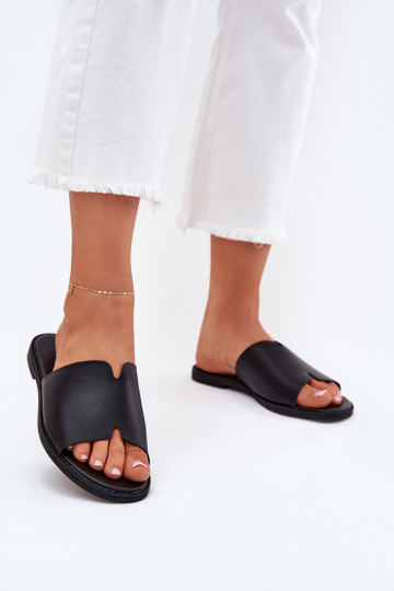 Pantoufles pour femmes en cuir écologique avec des talons larges couleur noire Kalimira 2