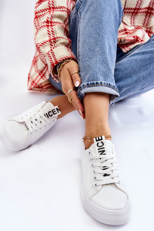 Klassiek model sneaker Initte kleur Ville