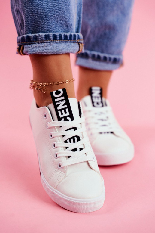 Klassische Sneaker-Stilvolllle schZuarze Farbe Ville