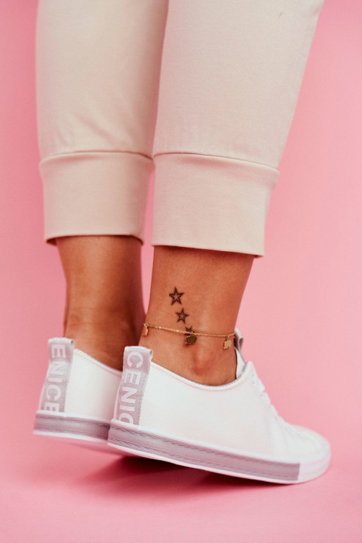 Klassische Sneaker-Stilvolllle graue Farbe Ville