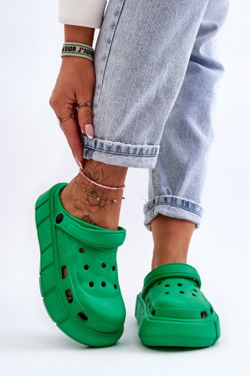 Damesschuimplatform Crocs groene kleur Beckett 2