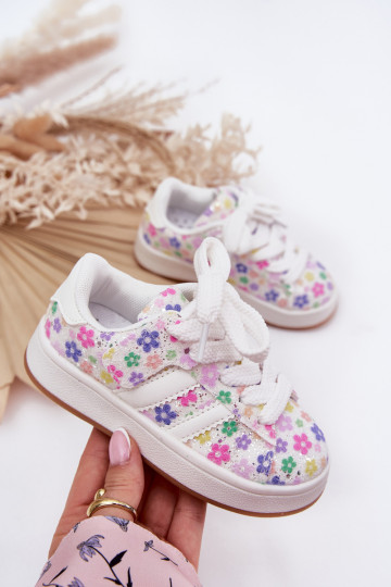 Glänzende Sportschuhe Kindisch In Blumen Zueiße Farbe Tessina