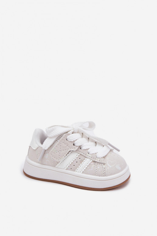 baskets Chaussures modèle baskets Puéril avec des coeurs couleur blanche Mirelle baskets Chaussures modèle baskets Puéril avec des coeurs couleur blanche Mirelle