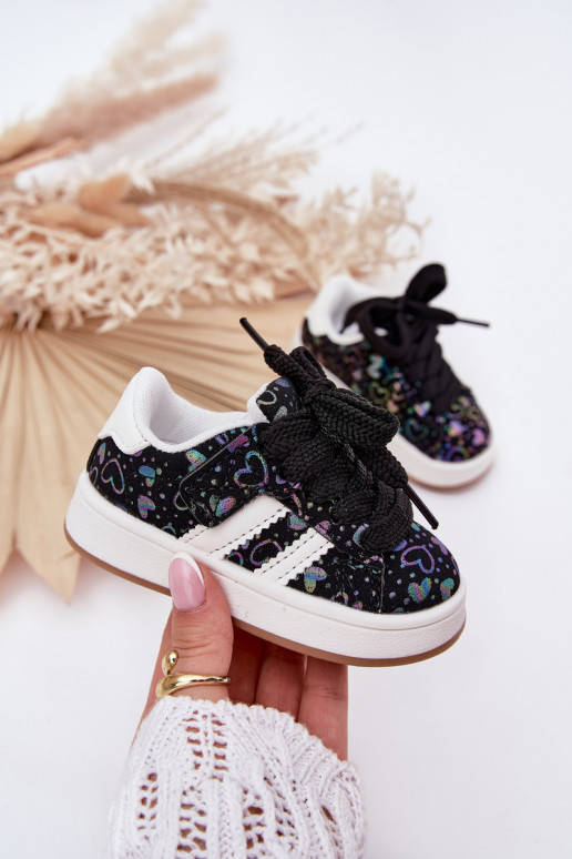Turnschuhe Sneakers Stilvollllschuhe Kindisch mit Herzen schZuarze Farbe Mirelle