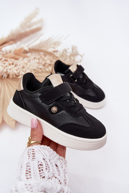 baskets Chaussures modèle baskets Puéril avec attaches adhésives couleur noire Zarina baskets Chaussures modèle baskets Puéril avec attaches adhésives couleur noire Zarina