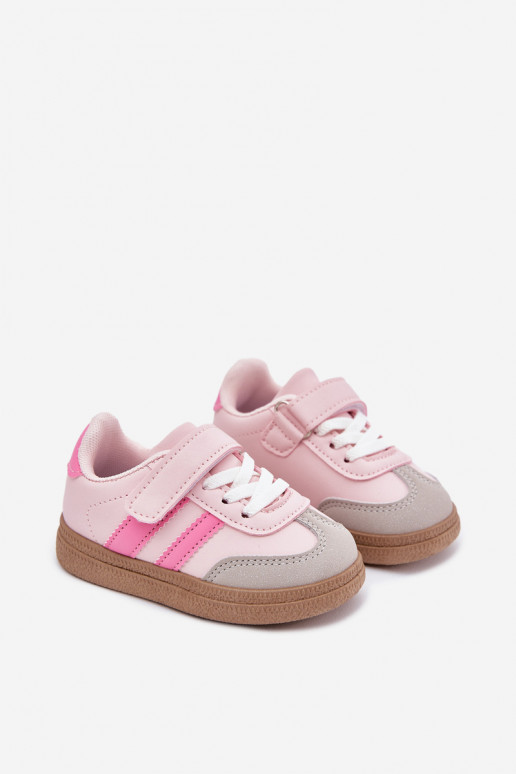 Turnschuhe Sneakers Stilvollllschuhe Kindisch mit Klebeverschlüssen pinke Farbe Adelina