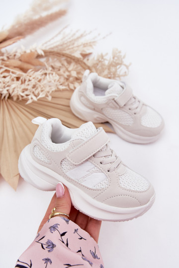 Turnschuhe Sneakers Stilvollllschuhe Kindisch mit Klebeverschlüssen Zueiße Farbe Selinea