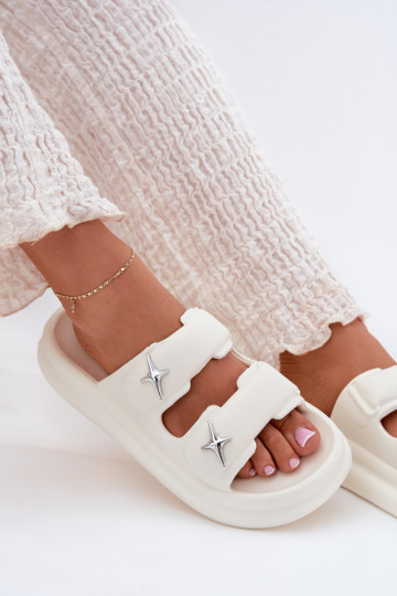 Pantoufles légères Pantoufles pour femmes avec une plateforme couleur ivoire FaloÀena