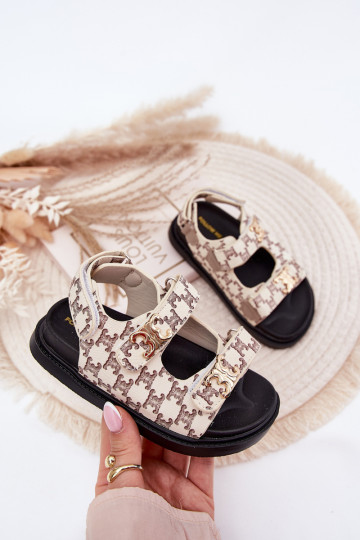Kindersandalen mit Klebeverschlüssen Ze goldene Farbemi Detalami Beige Cavina