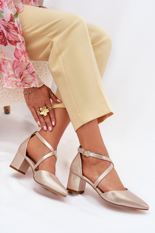 Chaussures avec des talons en cuir écologique Sergio Leone SK830 couleur dorée Chaussures avec des talons en cuir écologique Sergio Leone SK830 couleur dorée