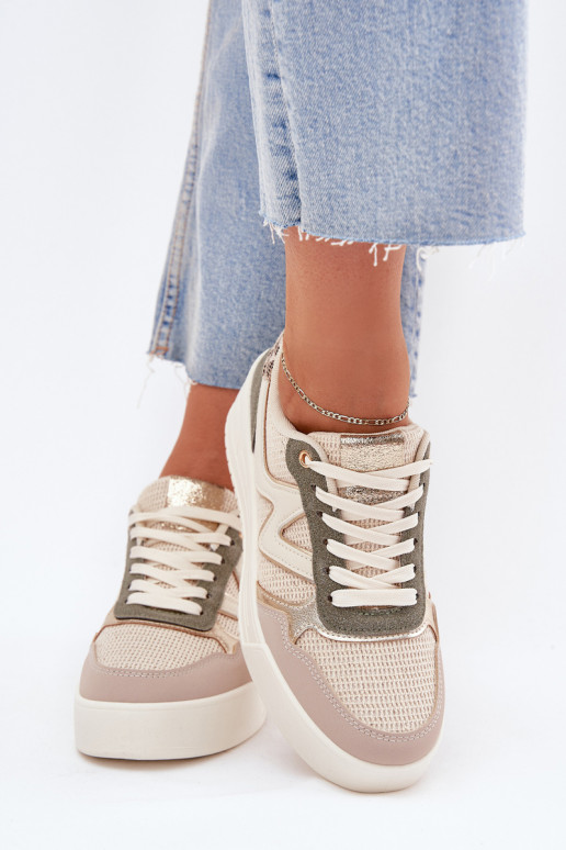 Chaussures modèle baskets Féminin avec une plateforme avec des motifs en fourrure de léopard beige Kelsia Chaussures modèle baskets Féminin avec une plateforme avec des motifs en fourrure de léopard beige Kelsia