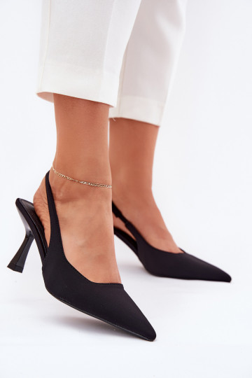 Sandales pour femmes avec des talons fins couleur noire Lunira