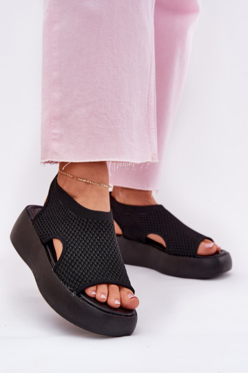 Sandales pour femmes avec une plateforme couleur noire Kavira 2