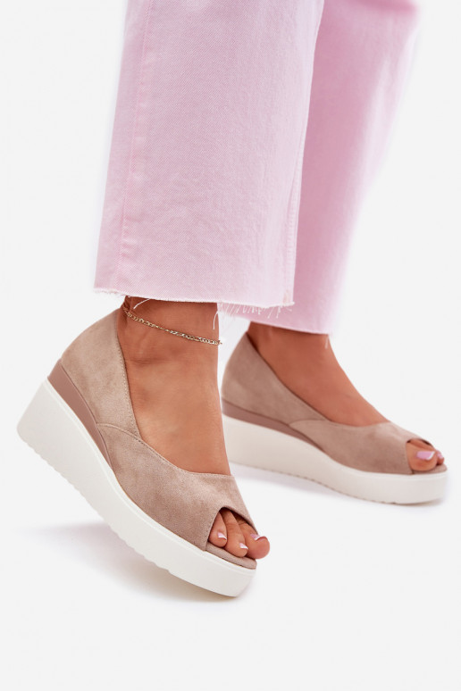 Damensandalen Auf einem Keil Z aus Öko-INildlederu Beige Velira Damensandalen Auf einem Keil Z aus Öko-INildlederu Beige Velira