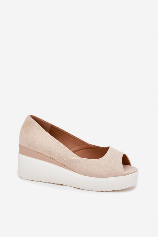 Sandales pour femmes Sur un coin Z en daim écologiqueu couleur ivoire Velira