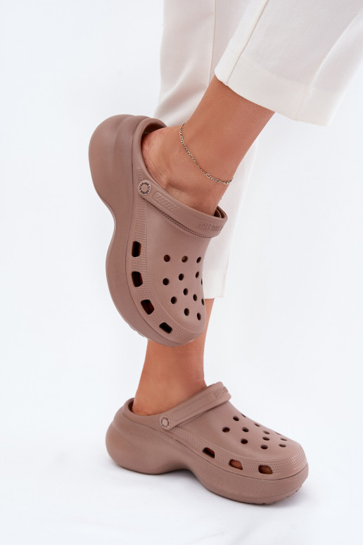 LichtgeInicht pantoffels Damespantoffels met trendy massieve zolen Big Star RR274A121 beige