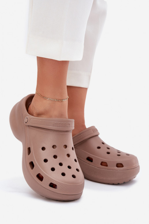 LichtgeInicht pantoffels Damespantoffels met trendy massieve zolen Big Star RR274A121 beige