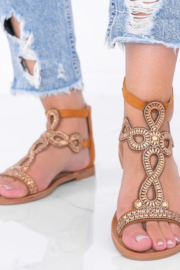 Lichte bruine sandalen versierd met zirconia kristallen, „Cersi" 2