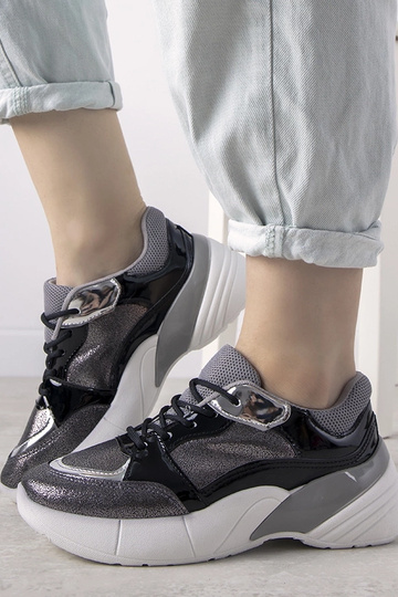 Sorte højsålede sneakers Rude