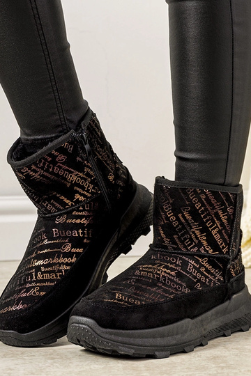 Bottes de neige noires et...