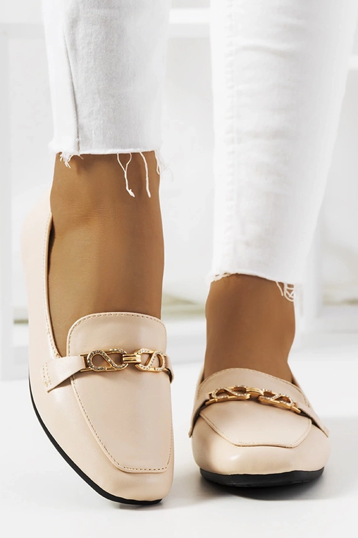 Mocassins à bout carré beiges doux Mocassins à bout carré beiges doux