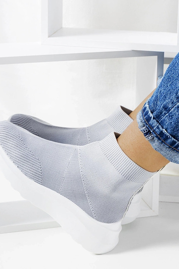 Les baskets montantes...