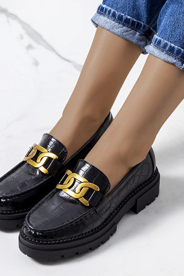Zwarte mocassins op hoge zool, „Zanen" 2