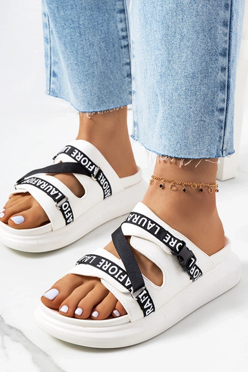 Weiße Plateau-Flip-Flops... 2