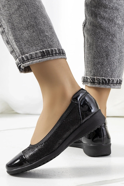 Zwarte schoenen, „Mercer"