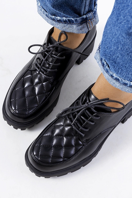 Bottines noires à talon épais, «... Bottines noires à talon épais, «...