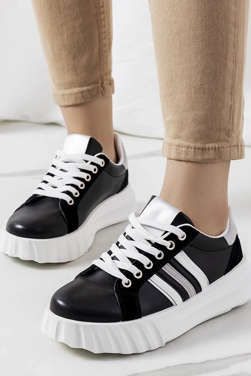 Schwarze Plateau-Sneakers „Prinsep“ Schwarze Plateau-Sneakers „Prinsep“