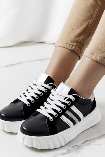 Schwarze Plateau-Sneakers „Prinsep“ 2
