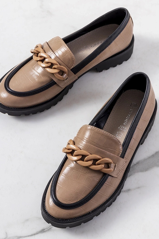 Bottines marron avec chaîne...