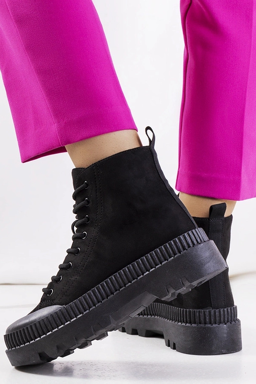 Schwarze Avenis-Sneakers Schwarze Avenis-Sneakers