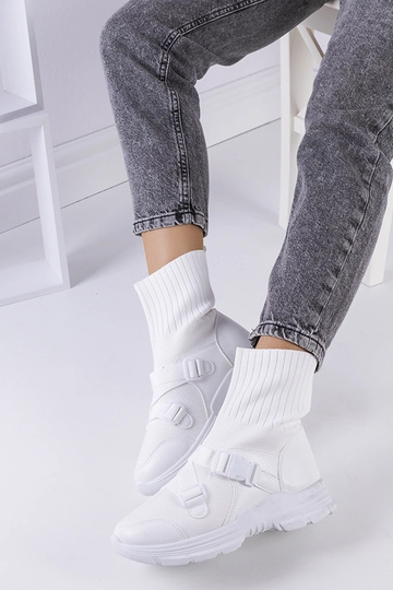 Baskets Saker blanches 2