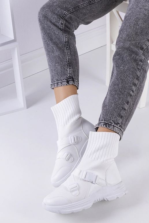 Baskets Saker blanches Baskets Saker blanches