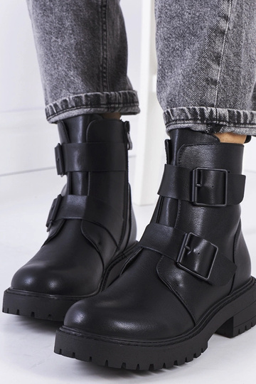 Bottes en cuir écologique...